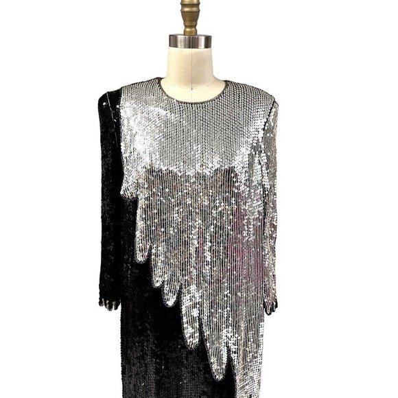 VTG Saks Fifth Ave Flapper Dress Judith Ann Pure Silk Sequined  Sz M/L Blk/Slvr - Picture 2 of 9